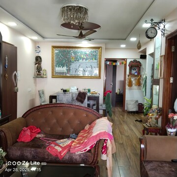 Bedroom in 2 BHK Apartment at Crystal Palace Powai, Powai – for Rent