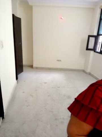 Room in 1 BHK Builder Floor at Neb Sarai – for Rent