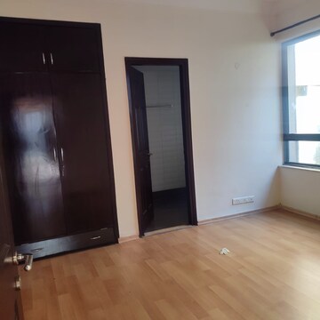 2 BHK Apartment For Rent in Unitech Fresco, Sector 50