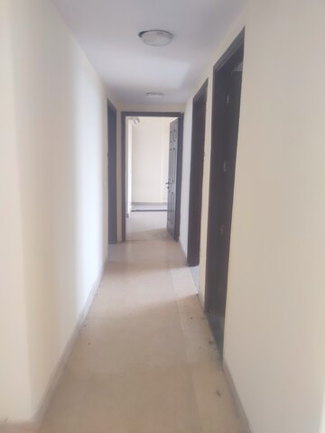 Building Lobby in 2 BHK Apartment at Unitech Fresco, Sector 50 – for Rent