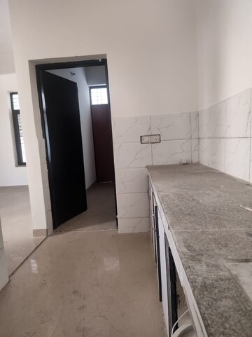 Room in 3 BHK Apartment at Emaar Gurgaon Greens, Sector 102 – for Rent