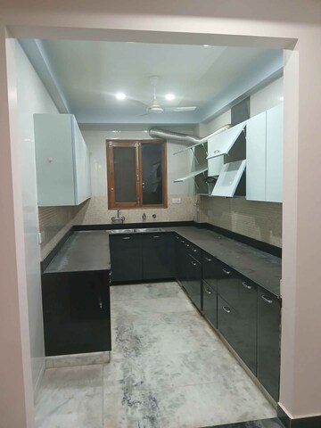 Kitchen in 3 BHK Builder Floor at Sector 9 – for Rent