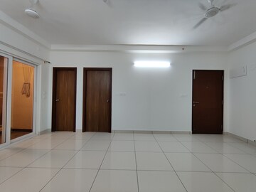 Room in 2 BHK Apartment at Prestige Finsbury Park Hyde, Bagaluru  – for Rent