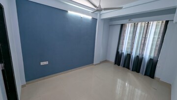 2 BHK Apartment For Rent in Skylark Towers CHS, Andheri West
