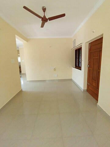 Room in 2 BHK Apartment at Prestige High Fields, Gachibowli – for Rent