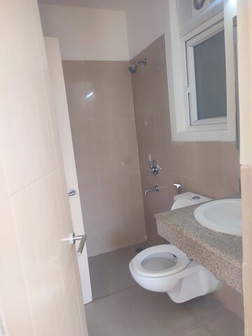 3 BHK Apartment For Rent in Emaar Emerald Floors Premier, Sector 65