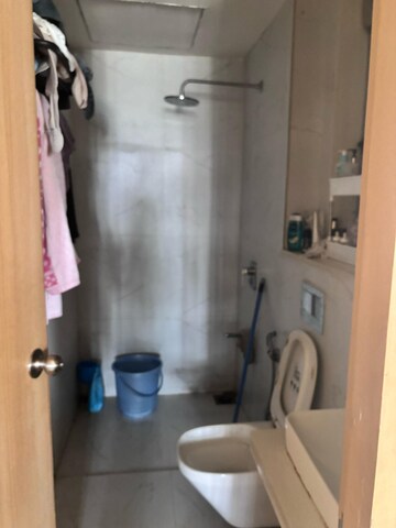 Master Bedroom in 2 BHK Apartment at Lodha Bel Air, Jogeshwari West – for Rent