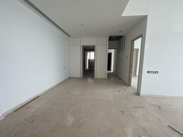 Room in 4 BHK Apartment at Rustomjee Crown, Prabhadevi – for Sale