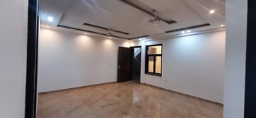 Room in 2 BHK Apartment at Palm Residency Chhatarpur, Chattarpur – for Rent