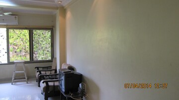 2 BHK Apartment For Rent in Triveni CHS Andheri, Andheri West
