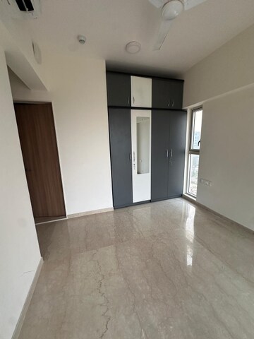 2 BHK Apartment For Rent in Lodha New Cuffe Parade, Wadala