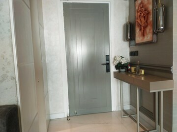 Bathroom in 4 BHK Apartment at Lokhandwala Minerva Mahalaxmi, Mahalaxmi – for Sale