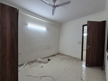 Room in 2 BHK Apartment at Palm Residency Chhatarpur, Chattarpur – for Rent