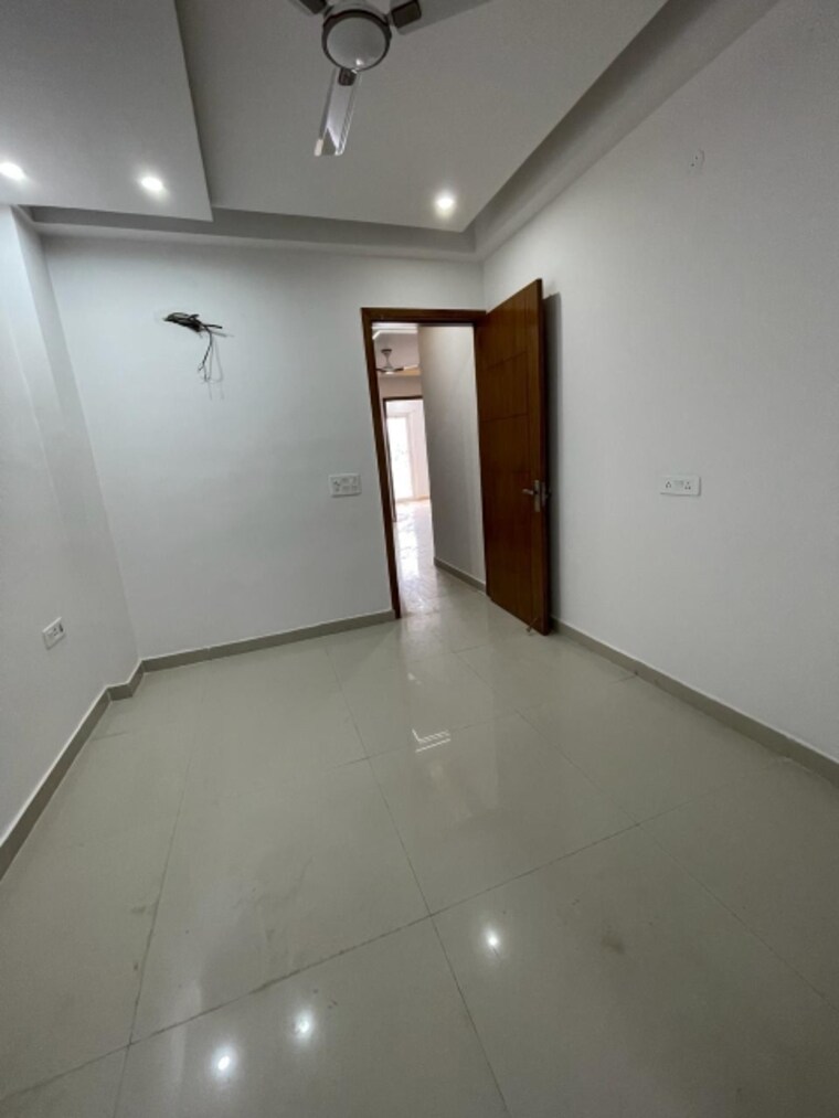Room, chattarpur 3 Bedroom 1250 Sq.Ft. Builder Floor In Chattarpur Delhi 8572123