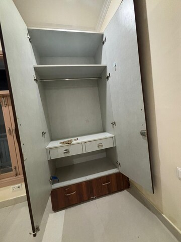 Furnished Amenities in 2 BHK Apartment at Palm Residency Chhatarpur, Chattarpur – for Rent