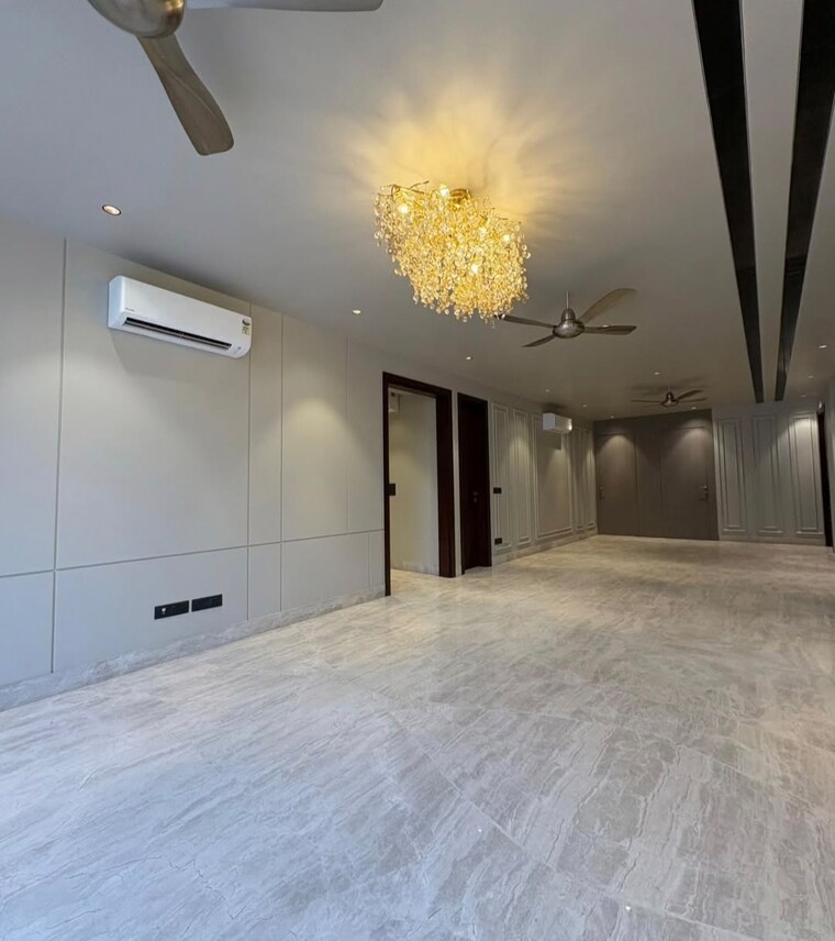 Room, sam-residency 4 Bedroom 2200 Sq.Ft. Apartment In Sain Vihar Ghaziabad 8572148