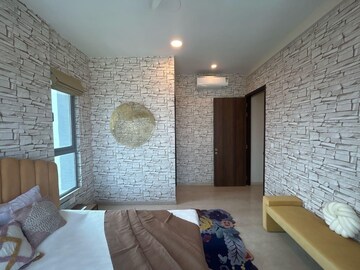 Bedroom in 4 BHK Apartment at Peninsula Salsette 27, Byculla – for Sale