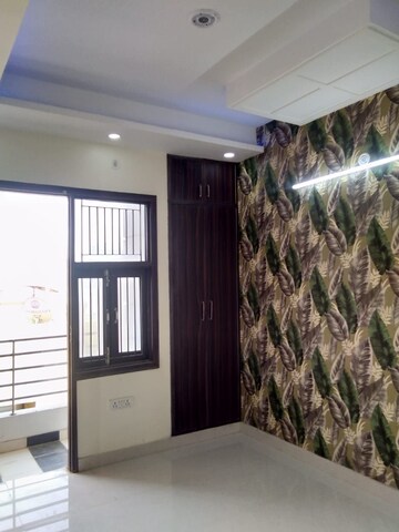 Living Room in 3 BHK Builder Floor at Deep Homes Sector 73, Sector 73 – for Sale