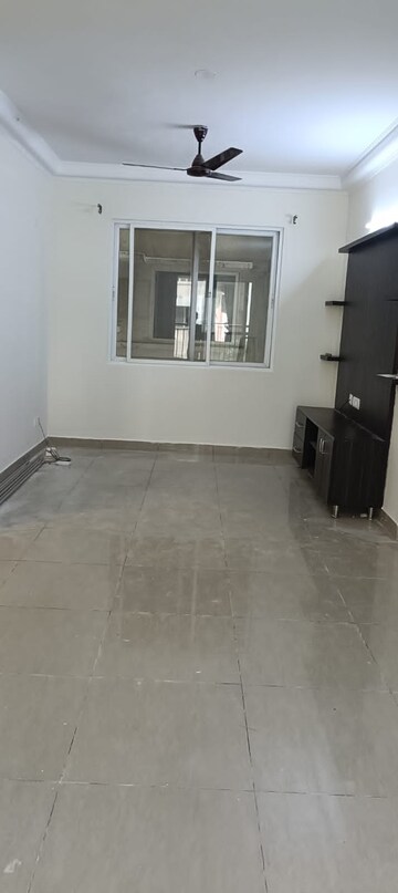 Room in 1 BHK Builder Floor at Harlur – for Rent