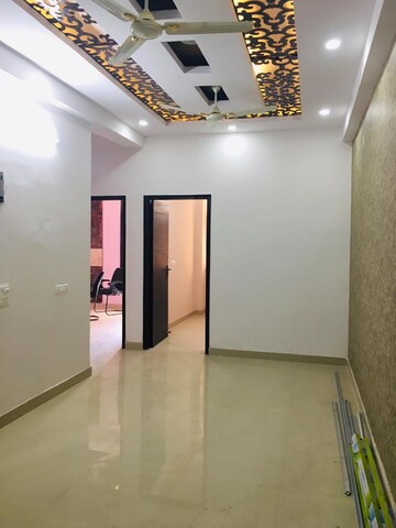 Room in 4 BHK Builder Floor at Deep Homes Sector 73, Sector 73 – for Sale
