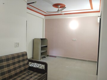 Living Room in 1 BHK Apartment at Khirki Extension – for Rent