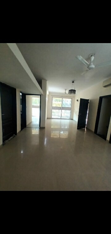 Room in 3 BHK Builder Floor at Ansal API Esencia, Sector 67 – for Rent