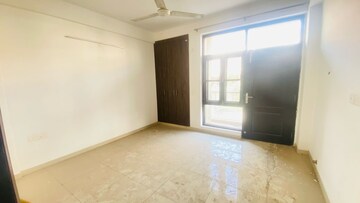 Room in 3 BHK Builder Floor at Omaxe New Chandigarh, North Mullanpur – for Sale