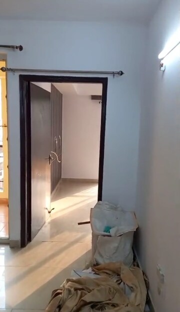  2 BHK Apartment at Vasundhara Sector 1 – for Rent