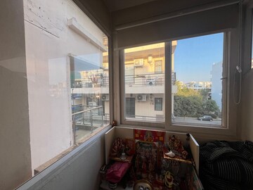 Parking in 3 BHK Builder Floor at Ansal API Esencia, Sector 67 – for Rent