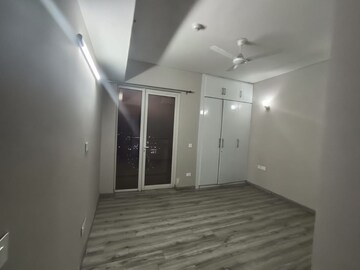 Building Lobby in 3 BHK Builder Floor at Ansal API Esencia, Sector 67 – for Rent