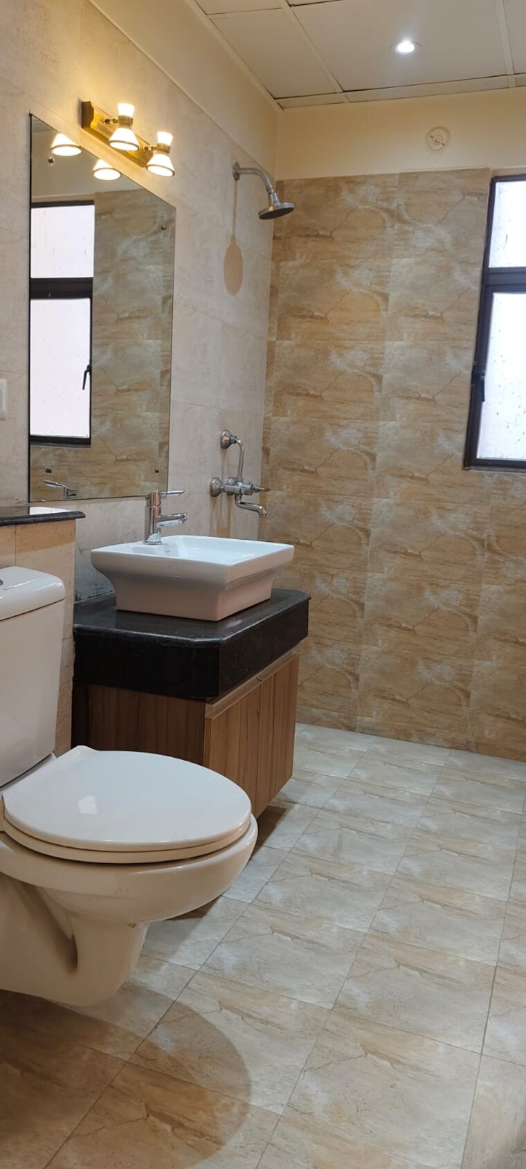 Bathroom, victoryone-amara 2.5 Bedroom 1260 Sq.Ft. Apartment In Sector 16 Greater Noida Greater Noida 8572951