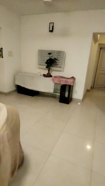 Master Bedroom in 4 BHK Apartment at Hill Side Powai, Powai – for Rent