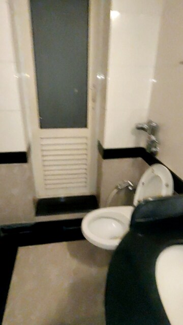 Master Bedroom in 4 BHK Apartment at Hill Side Powai, Powai – for Rent