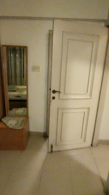Master Bedroom in 4 BHK Apartment at Hill Side Powai, Powai – for Rent