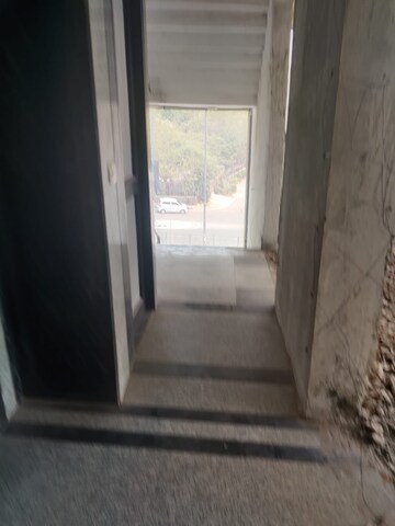   Showroom at Green Park – for Rent