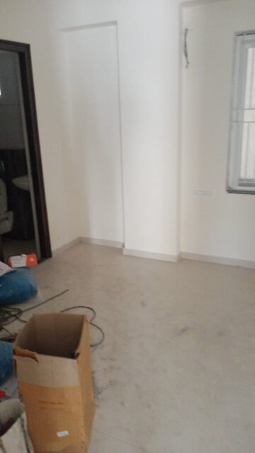 Room in 3 BHK Apartment at Bandlaguda Jagir – for Sale