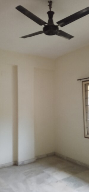 Room in 2 BHK Apartment at Sri Nagar Colony – for Sale