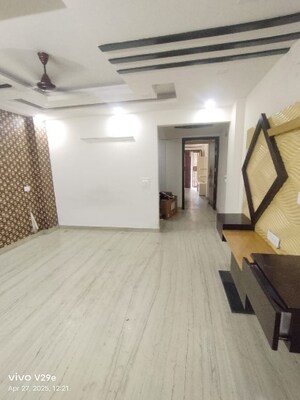 Bedroom in 3.5 BHK Builder Floor at Mansarover Garden – for Sale