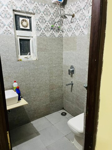 Bathroom in 4 BHK Builder Floor at Ansal API Esencia, Sector 67 – for Rent