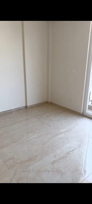 Room in 3 BHK Builder Floor at M3M Soulitude, Sector 89 – for Sale