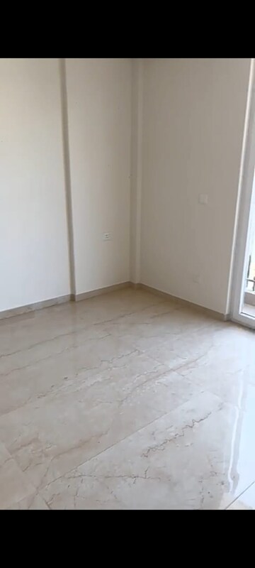 Room in 3 BHK Builder Floor at M3M Soulitude, Sector 89 – for Sale