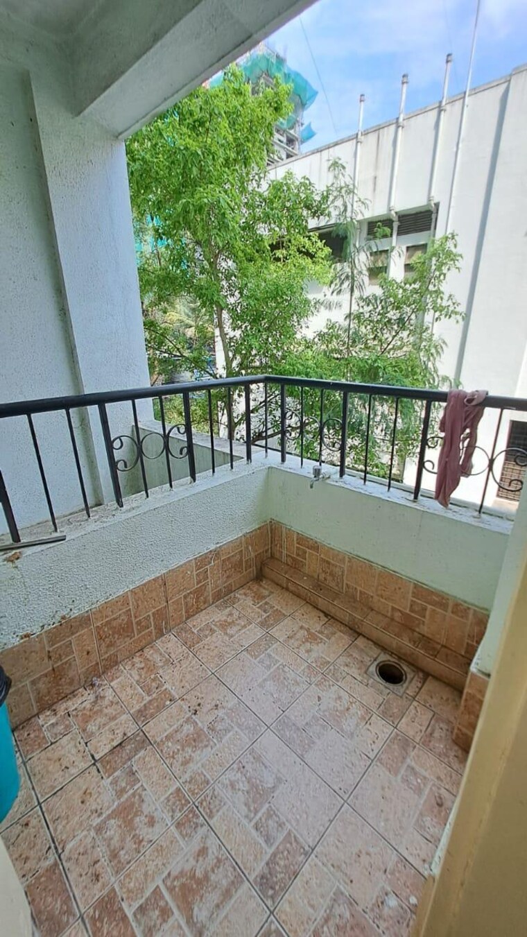 Balcony, baner 3 Bedroom 1380 Sq.Ft. Apartment In Baner Pune 8574915