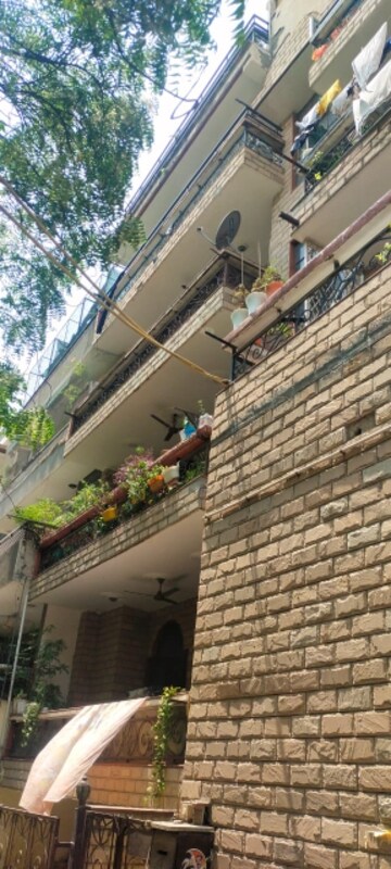 3 BHK Builder Floor – Exterior View View at Malviya Nagar - for Rent