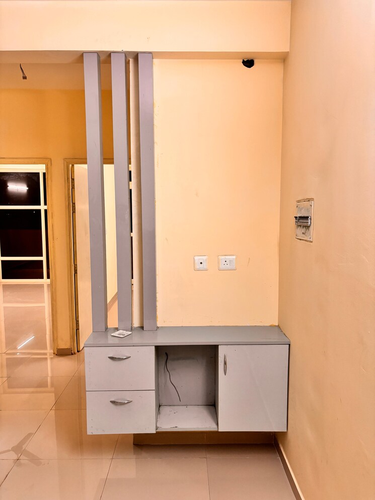 Bathroom, pyramid-pride 2 Bedroom 678 Sq.Ft. Apartment In Sector 76 Gurgaon 8575857