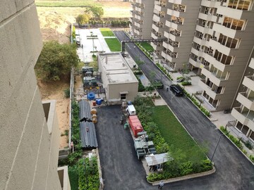 Balcony in 2 BHK Apartment at Pyramid Pride, Sector 76 – for Rent