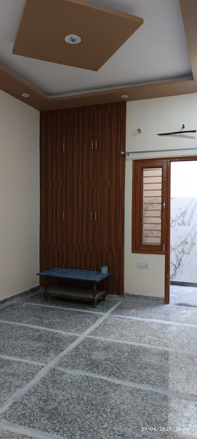 Room, ganga nagar 3 Bedroom 122 Sq.Yd. Independent House In Ganga Nagar Meerut 8576125