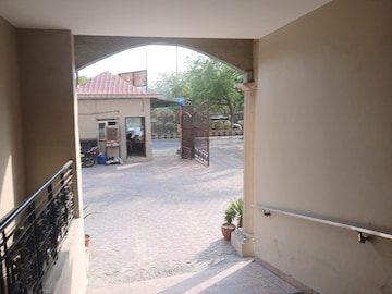 Room in 3 BHK Apartment at Antriksh Overseas Apartment, Sector 50 – for Sale