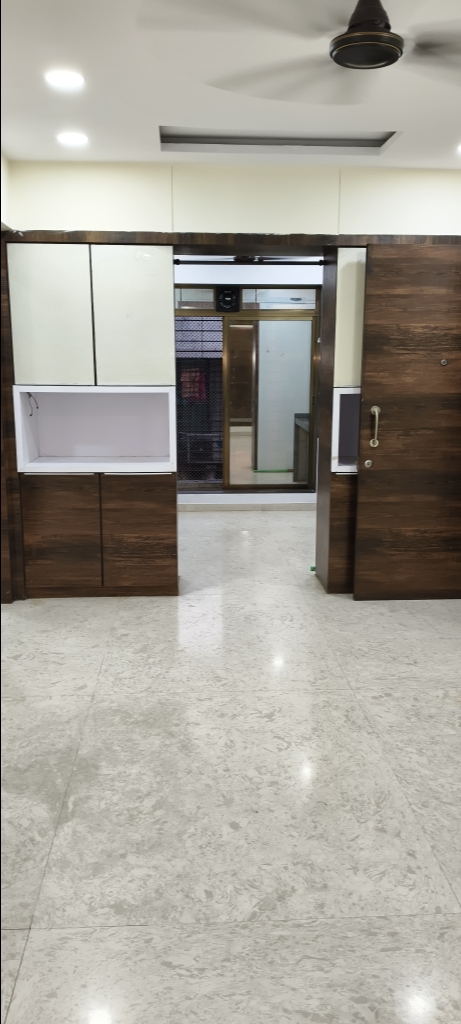 1 BHK Apartment For Rent in Baba Solitaire