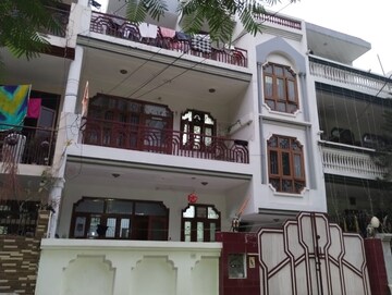 6 BHK Independent House For Sale in Sector 10a