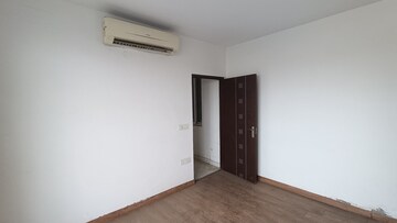 Room in 2 BHK Apartment at Sector 70 – for Sale